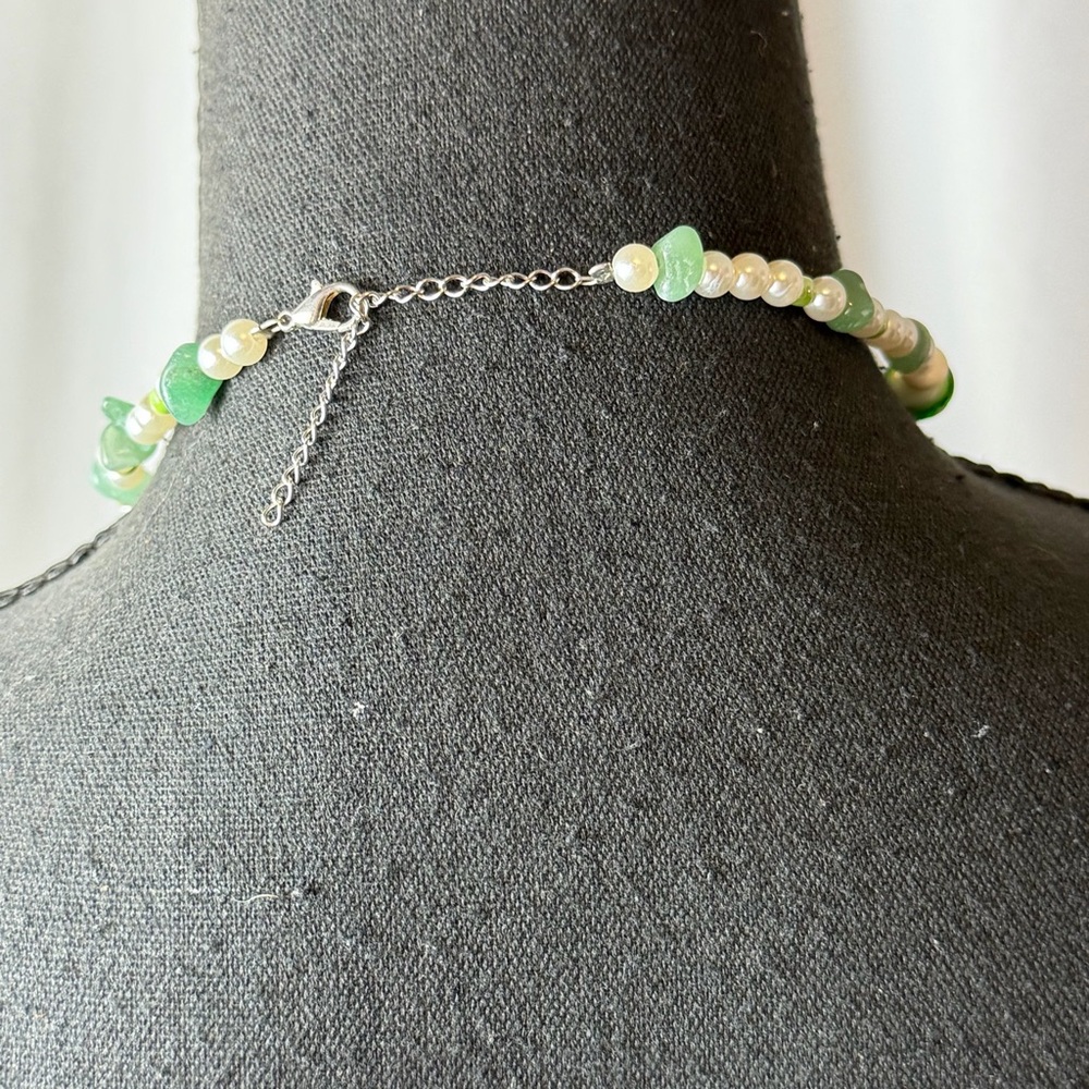 Green Beaded Faux Pearl and Mushroom Charm Choker Necklace - Women Jewelry - Picture 3 of 4